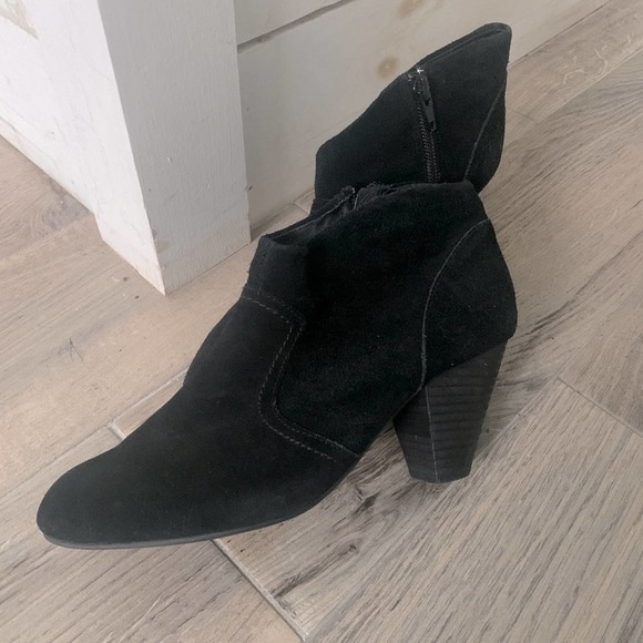 Aldo Shoes - Aldo Black Suede Ankle Bootie Boots Low Heel Size 7